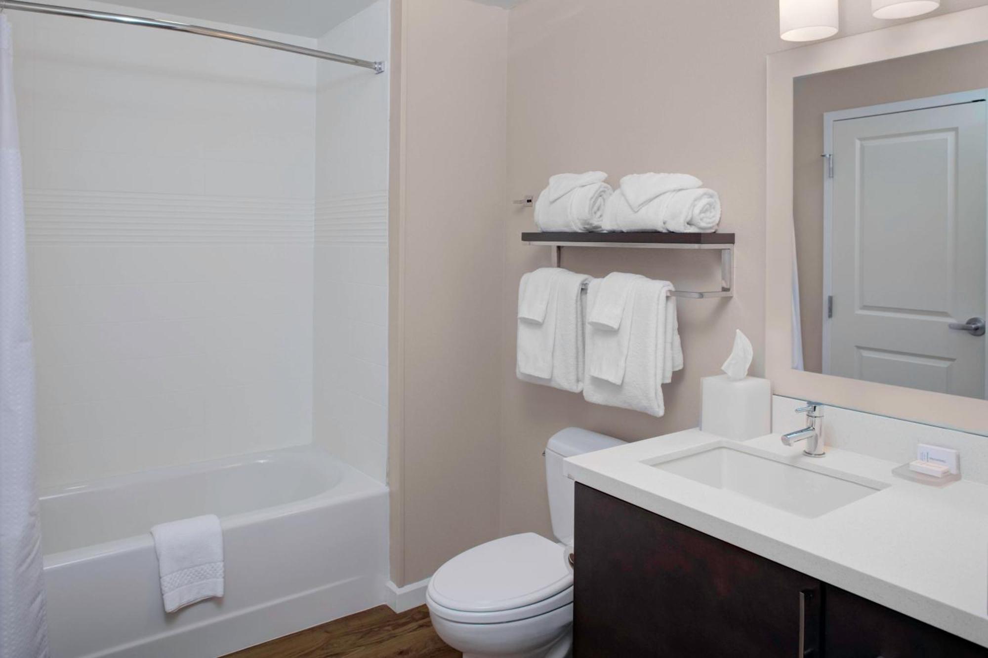 Towneplace Suites By Marriott אלבני מראה חיצוני תמונה